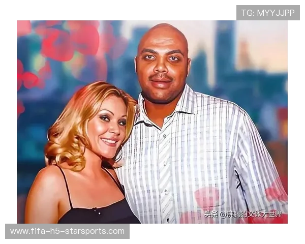 某队巨星出轨传闻曝光！妻子删除合照