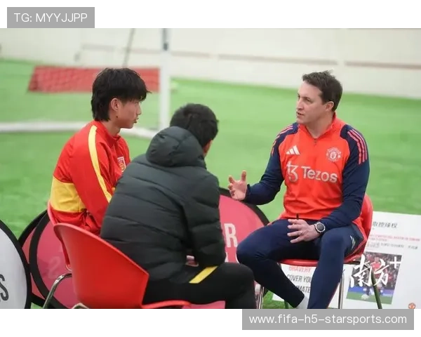 中国足球俱乐部深化精英球员个性化训练内容，足球运动员素质训练