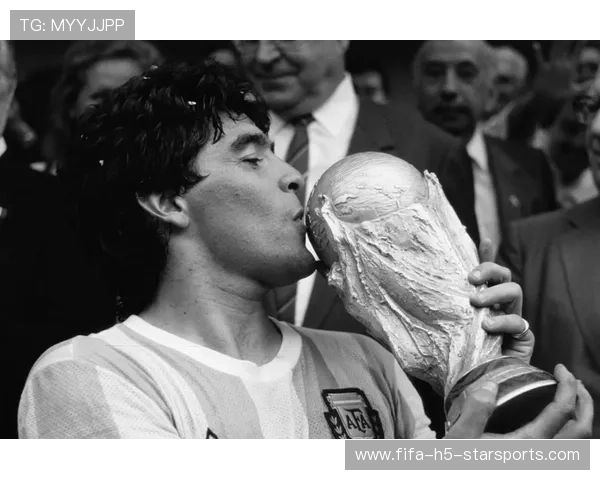 马拉多纳：天才与魔鬼并存，球王人生的悲喜剧，马拉多纳名场面